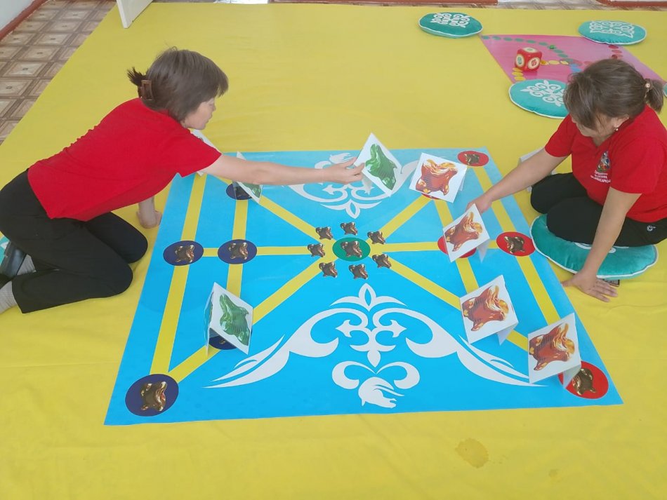 "Ханаталапай" ұлттық ойыны